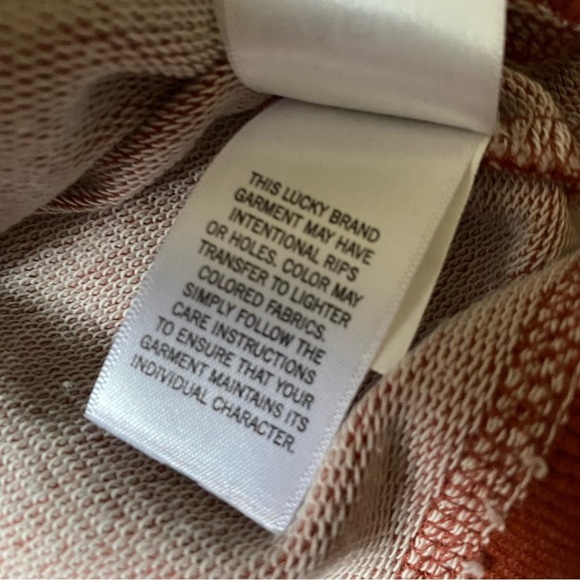 Lucky Brand Raw Hem Fall Cowl
Neck French Terry Tunic SZ 1X
Dark Thrush - Picture 9 of 12